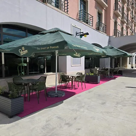 Phoenicia Express 4* Bukarest