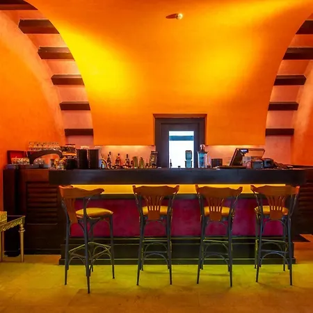 Phoenicia Express Hotel