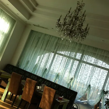 Phoenicia Express Bukarest