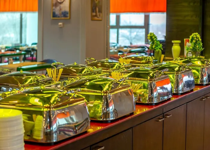 酒店 费尼基快捷酒店 4*