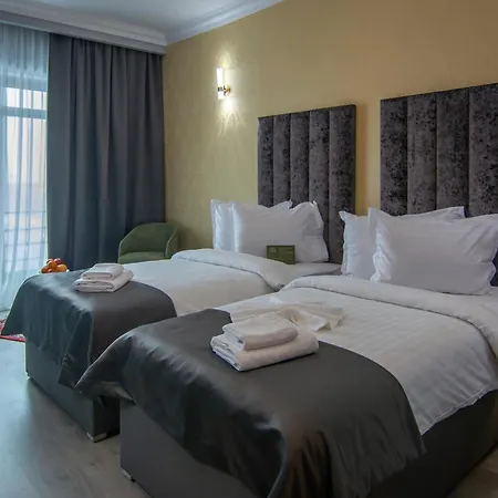 Phoenicia Express Отель Бухарест