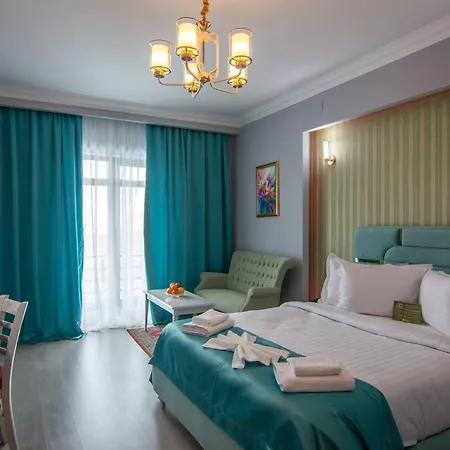 Phoenicia Express Готель 4*