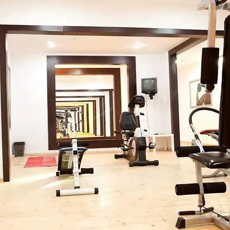 Phoenicia Express Бухарест