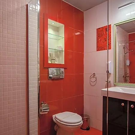 Phoenicia Express Hotel