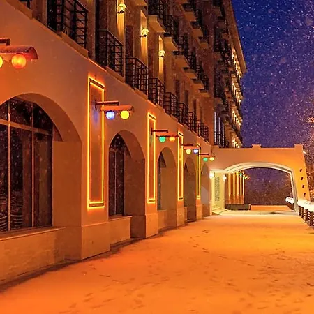 Phoenicia Express Bucharest