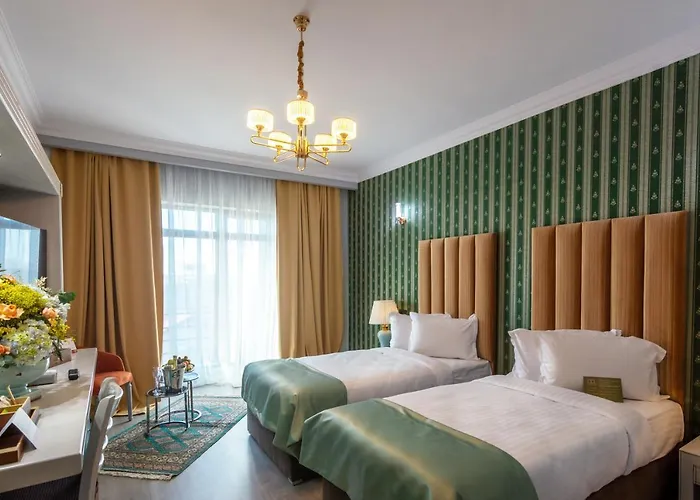 Phoenicia Express 4*