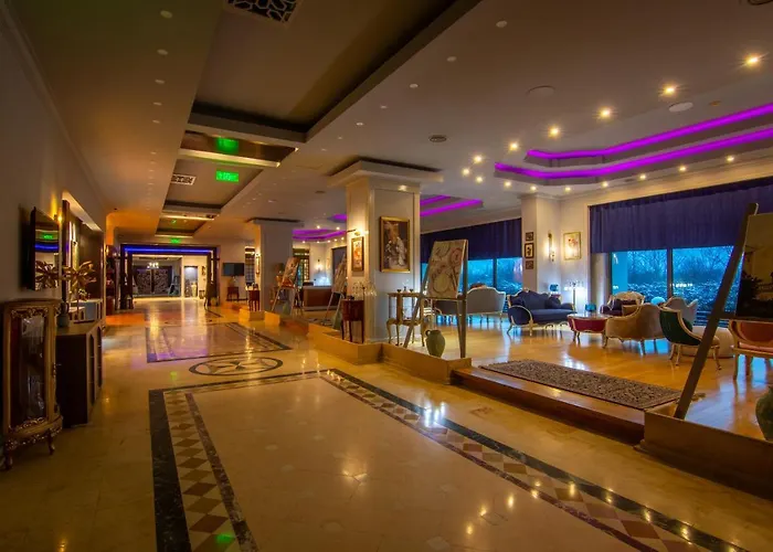 Hotel Phoenicia Express