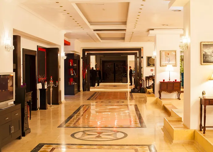 Phoenicia Express Hotel