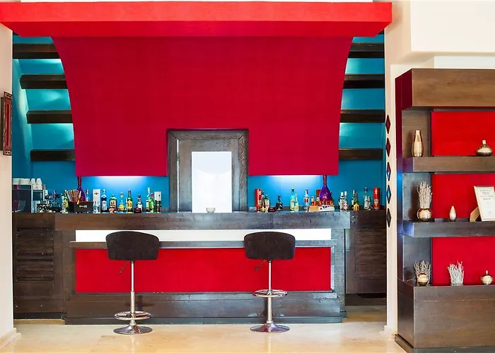 페니키아 익스프레스 4*