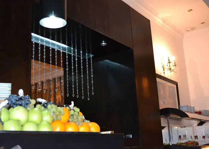 페니키아 익스프레스